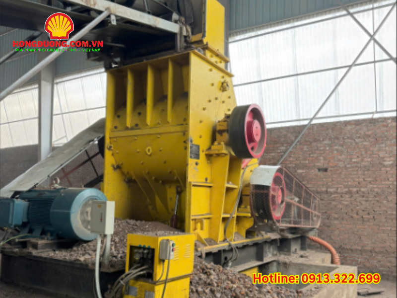 cung cấp dầu nhớt công nghiệp cho các ngành công nghiệp nặng