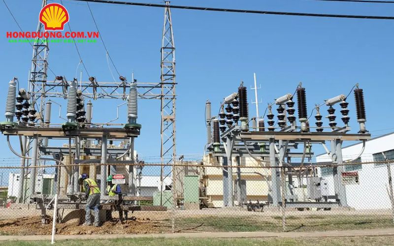 Tìm hiểu chi tiết dầu máy biến thế dùng cho trạm điện công suất lớn dầu máy biến thế dùng cho trạm điện công suất lớn