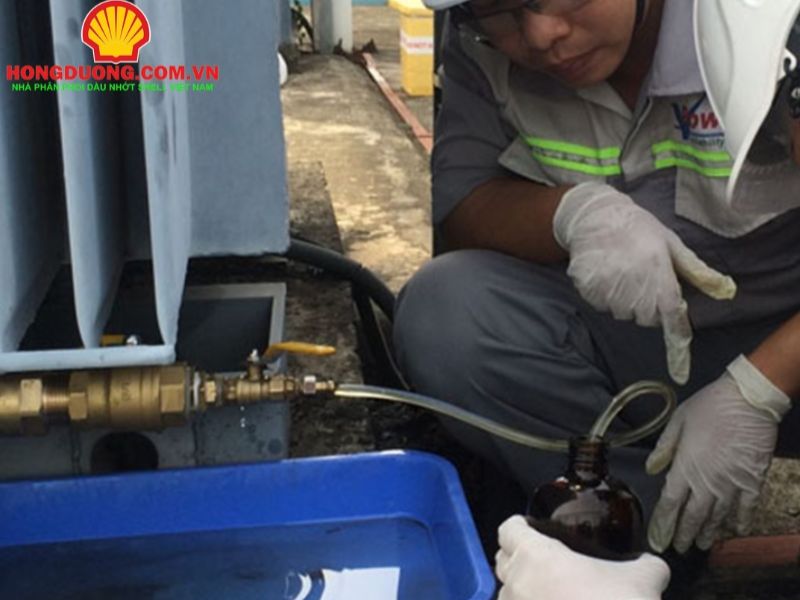 thay dầu máy biến áp định kỳ